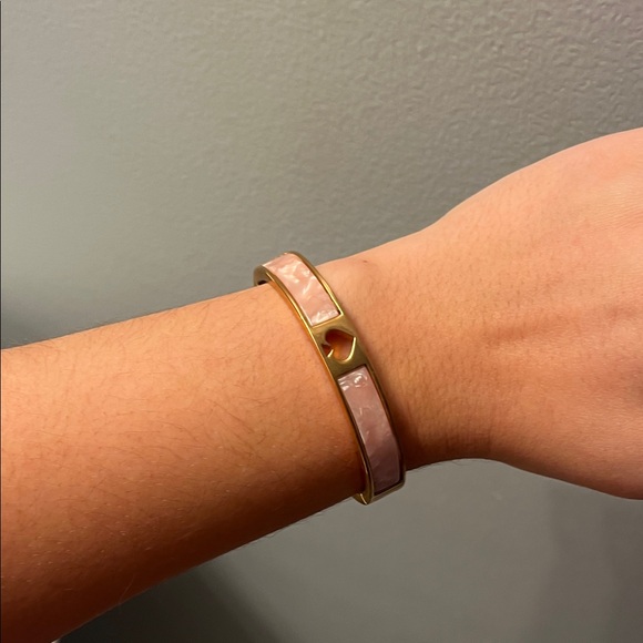 Kate Spade - Hole Punch Spade Hinge Bangle - Picture 4 of 6